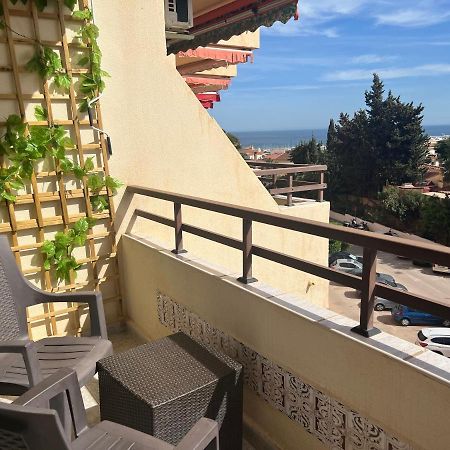 Apartamento Tropical Con Piscina Cerca De La Playa Торемолинос Екстериор снимка