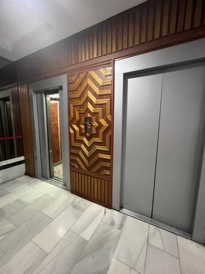 Apartamento Tropical Con Piscina Cerca De La Playa Торемолинос Екстериор снимка
